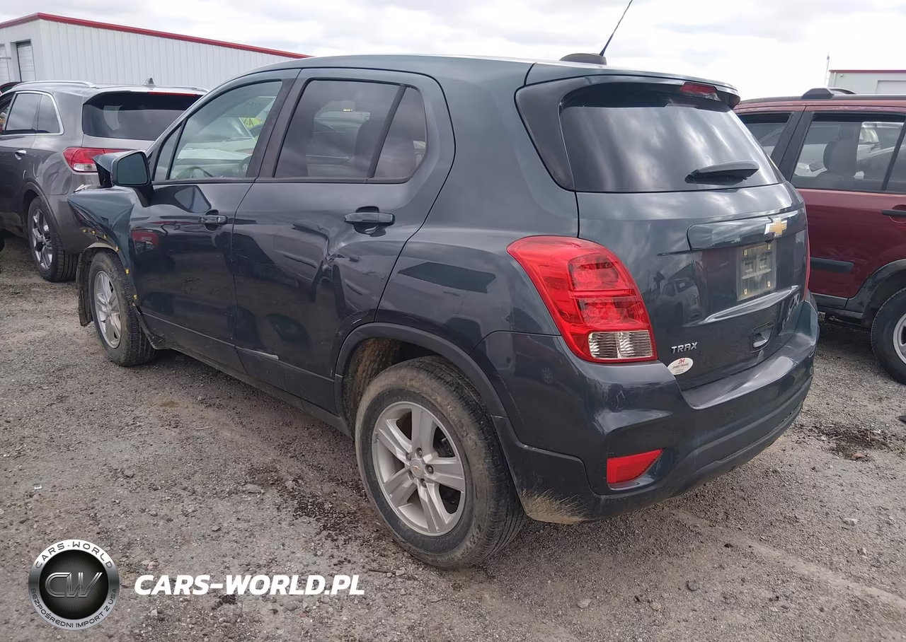 2021 Chevrolet Trax Fwd Ls VIN:KL7CJKSBXMB310457 - 3