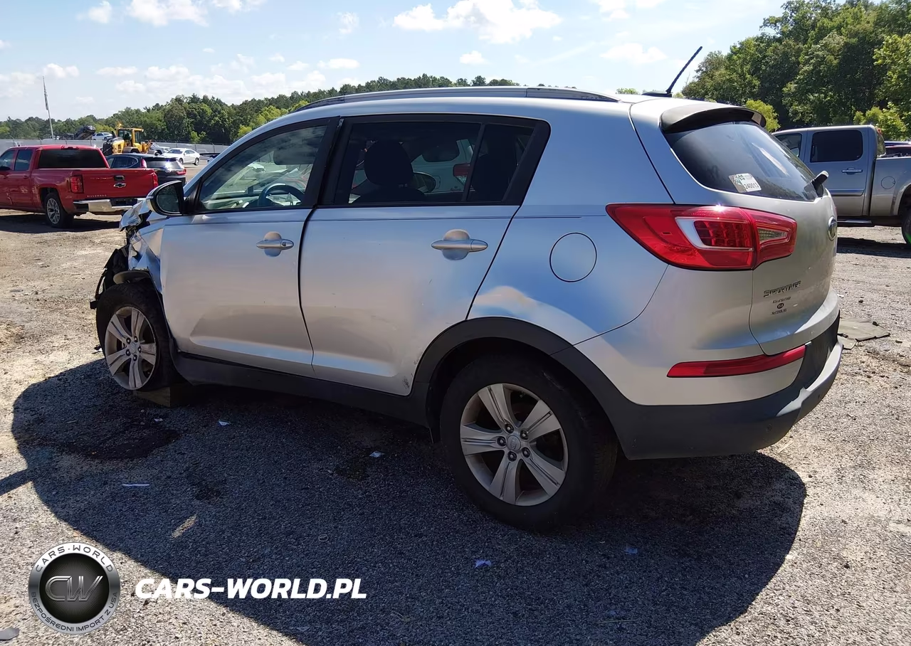 2011 Kia Sportage Lx VIN:KNDPB3A24B7017940 - 3