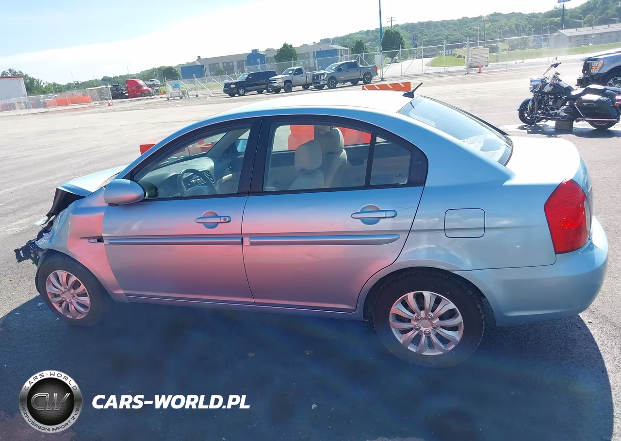 2009 Hyundai Accent Gls VIN:KMHCN46C39U374854 - 15