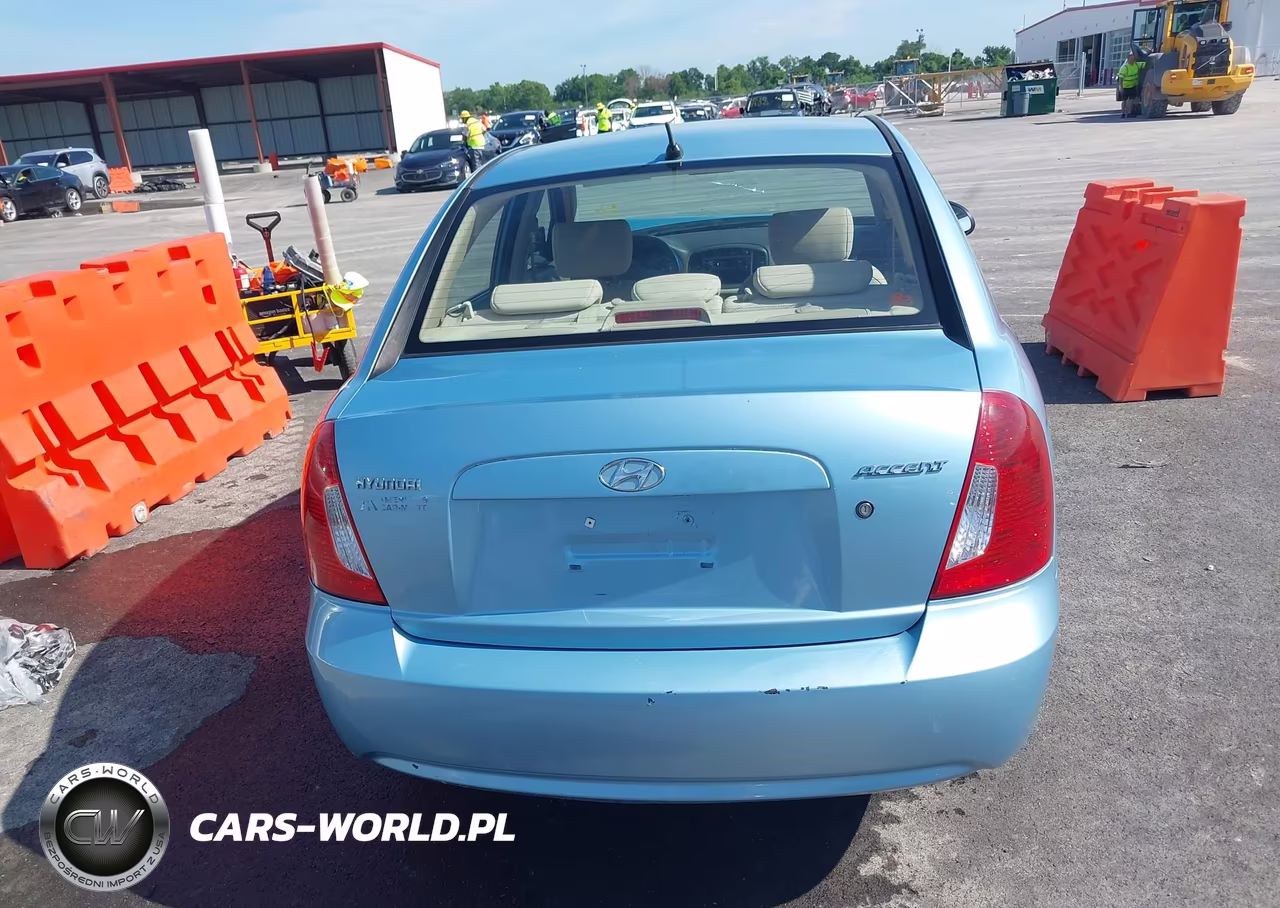 2009 Hyundai Accent Gls VIN:KMHCN46C39U374854 - 17