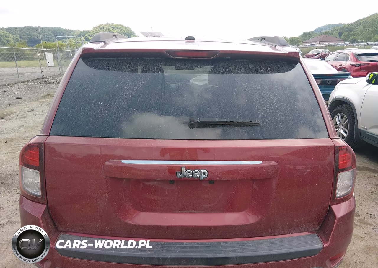 2016 Jeep Compass Sport VIN:1C4NJCBA4GD705719 - 17