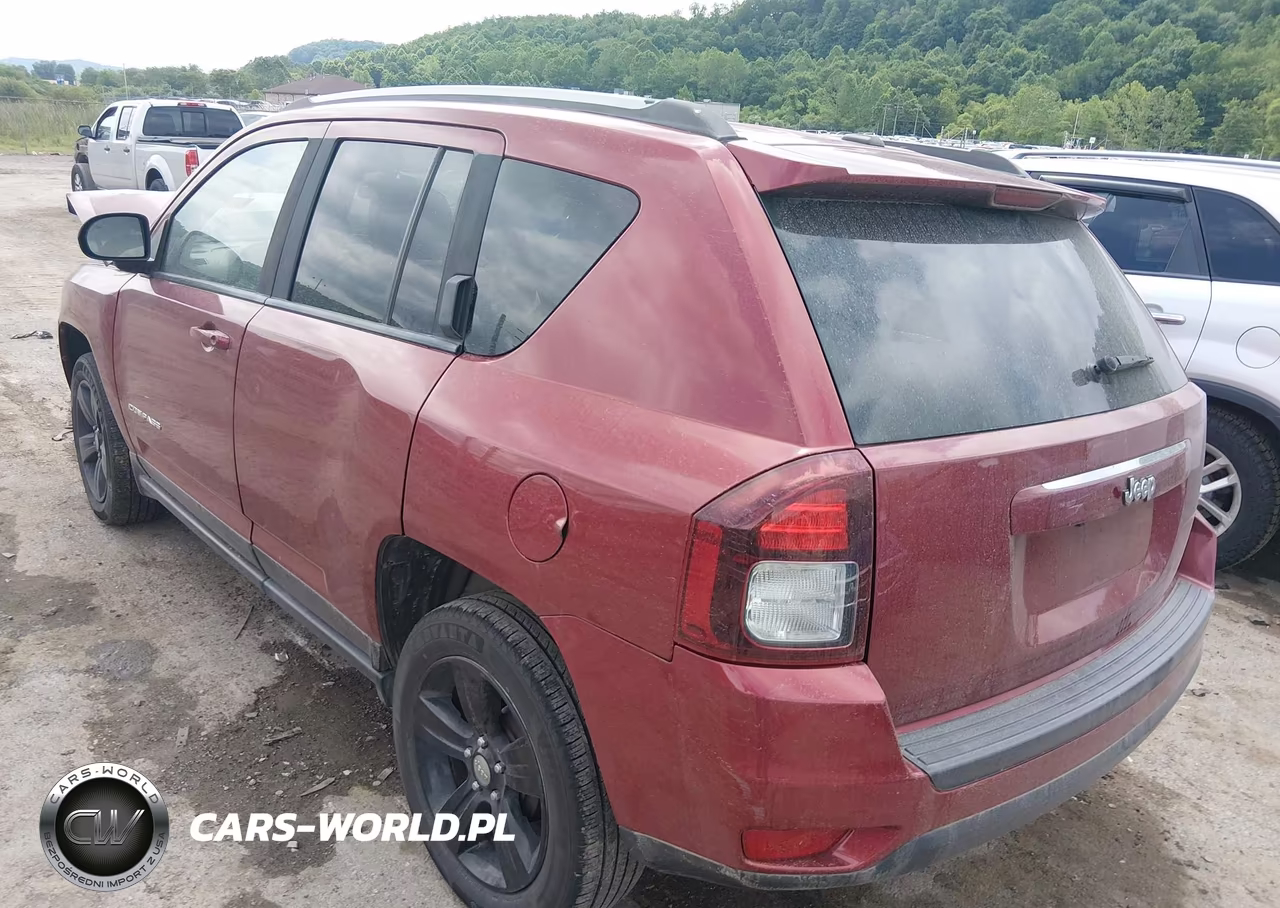 2016 Jeep Compass Sport VIN:1C4NJCBA4GD705719 - 3