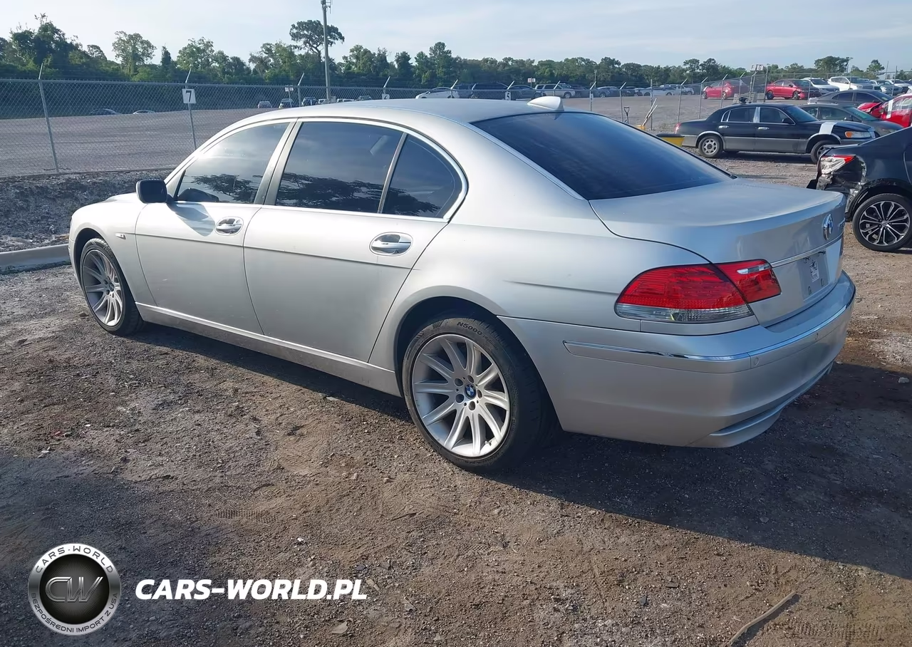 2006 BMW 750Li VIN:WBAHN83516DT64940 - 3
