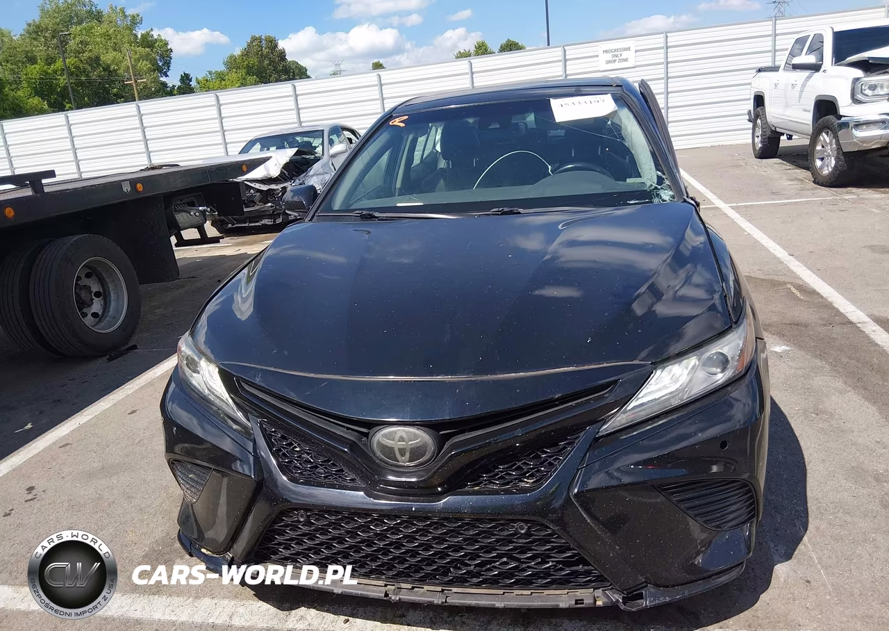 2018 Toyota Camry Xse VIN:4T1B61HK2JU021635 - 12