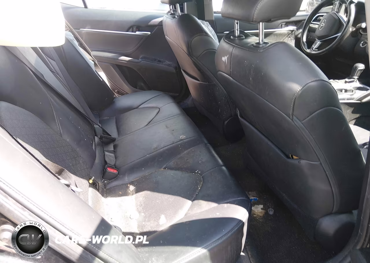 2018 Toyota Camry Xse VIN:4T1B61HK2JU021635 - 8