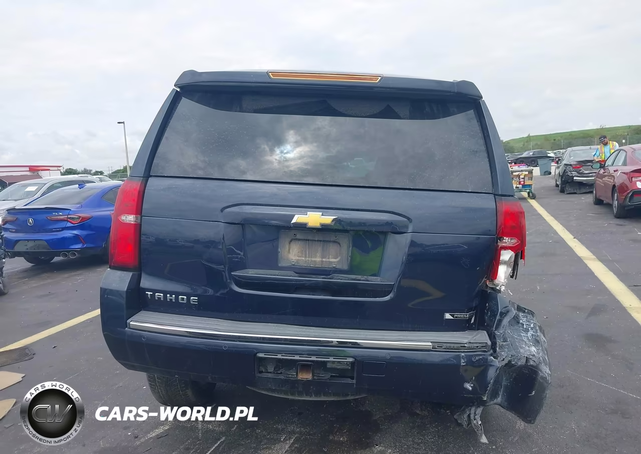 2018 Chevrolet Tahoe Premier VIN:1GNSCCKC6JR204069 - 16