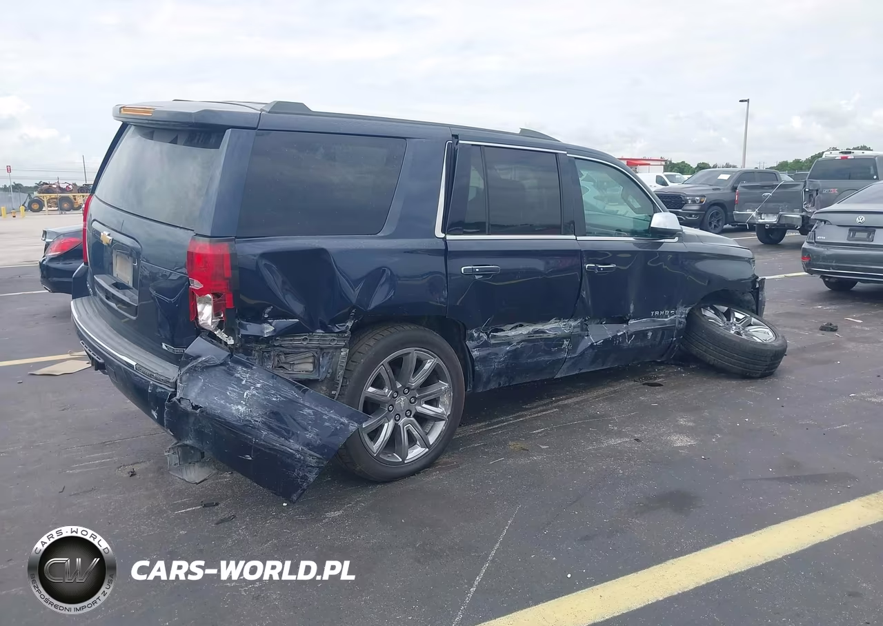 2018 Chevrolet Tahoe Premier VIN:1GNSCCKC6JR204069 - 4