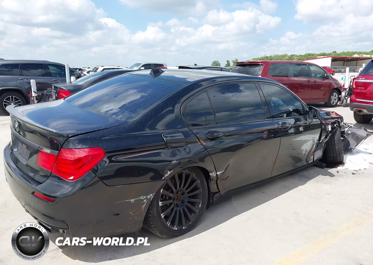 2011 BMW 740Li VIN:WBAKB4C51BC573845 - 13