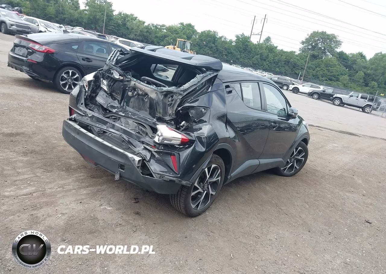 2018 Toyota C-Hr Xle Premium VIN:NMTKHMBXXJR025908 - 4