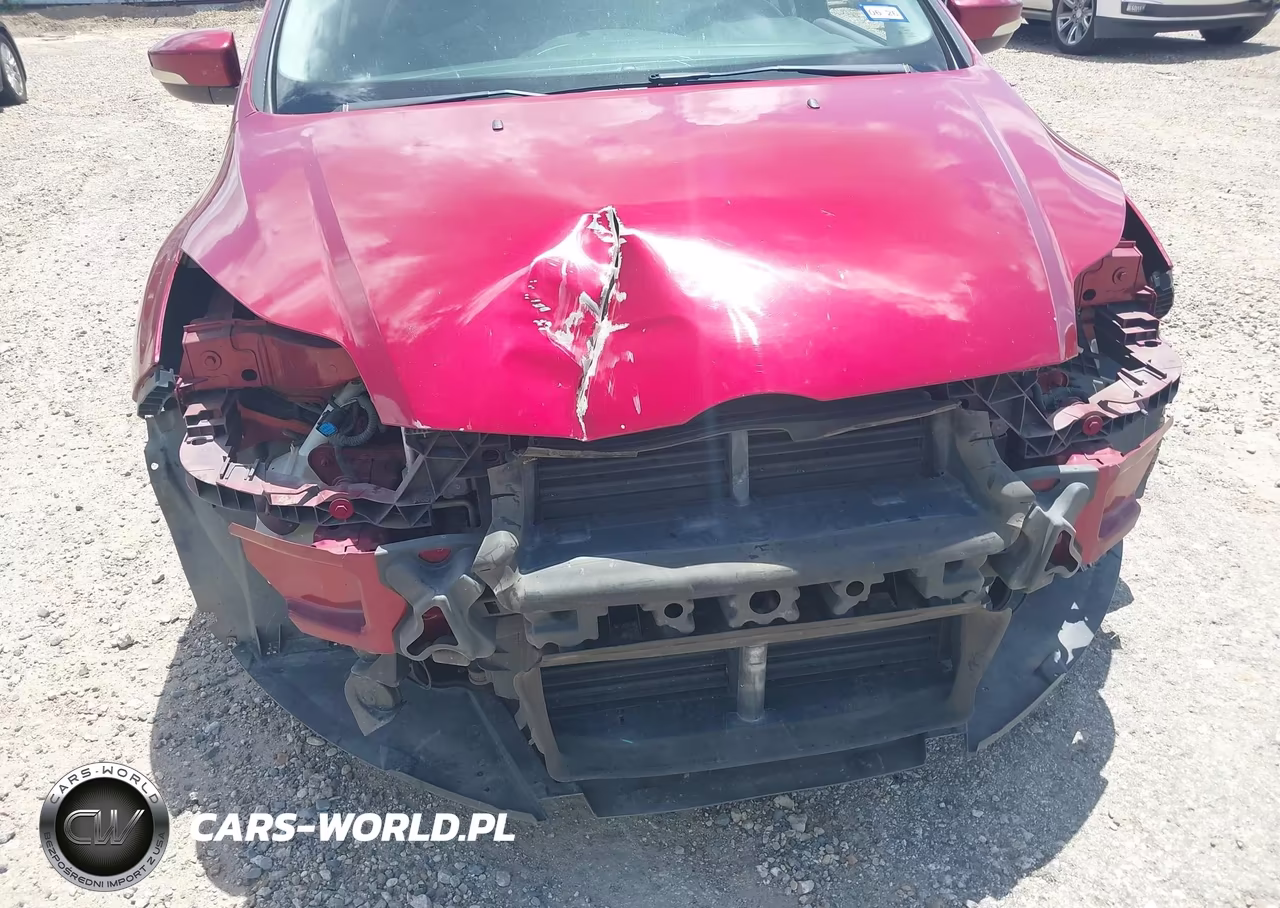 2014 Ford Focus Se VIN:1FADP3K23EL305386 - 6