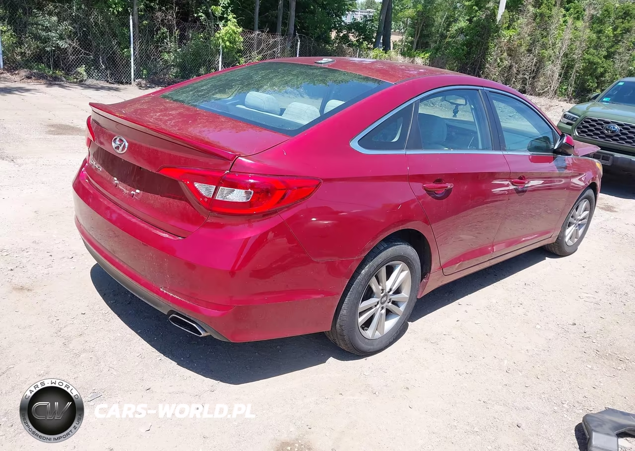 2016 Hyundai Sonata Se VIN:5NPE24AF7GH287151 - 4
