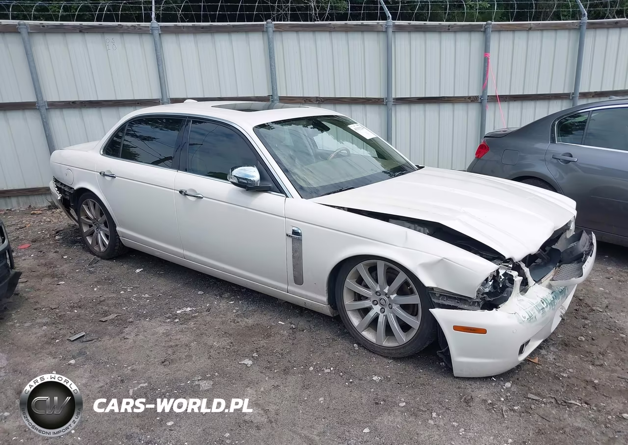 2008 Jaguar Xj Vanden Plas VIN:SAJWA82B48SH28560 - 1