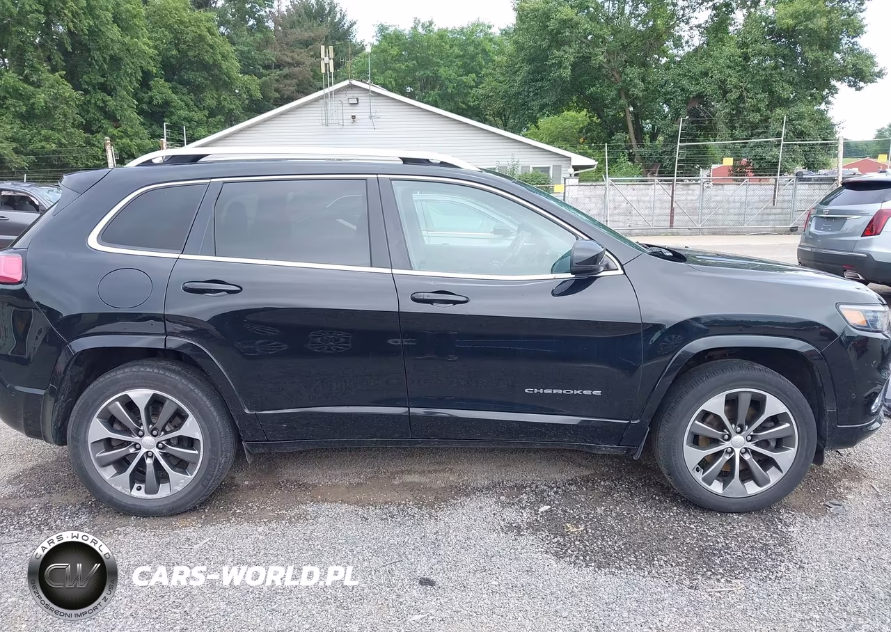 2019 Jeep Cherokee Overland 4X4 VIN:1C4PJMJN5KD399349 - 13