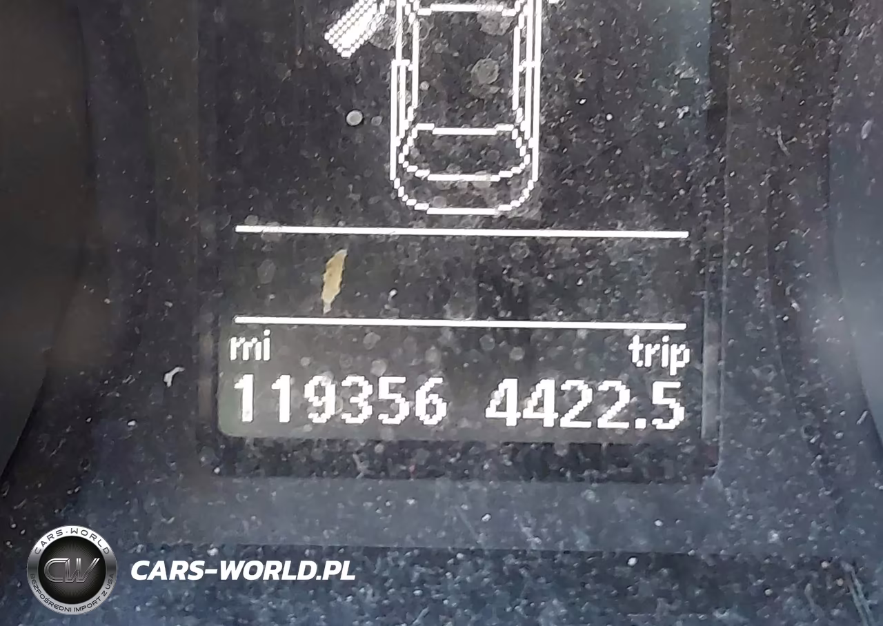2018 Volkswagen Passat VIN:1VWAA7A31JC018328 - 15