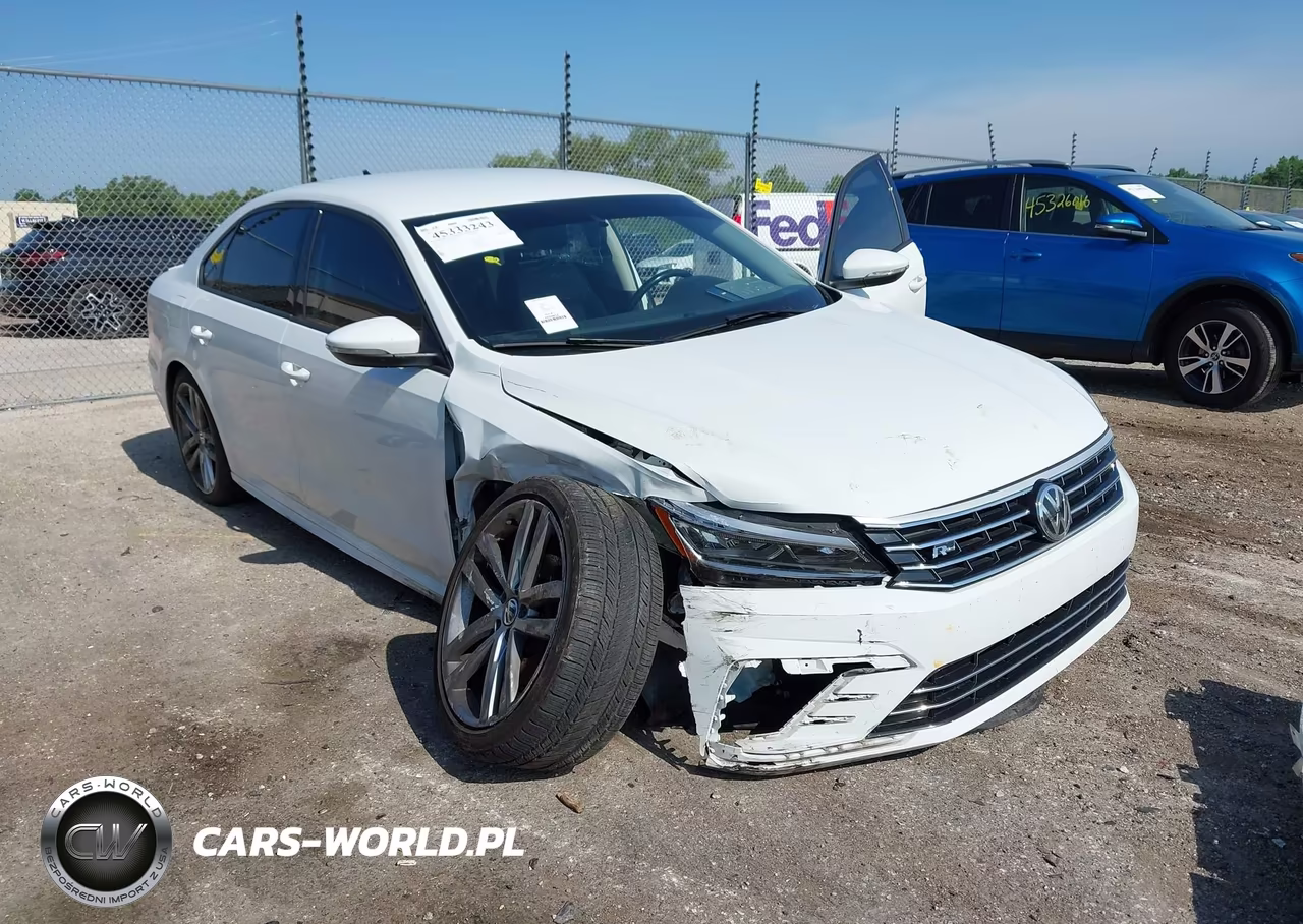2018 Volkswagen Passat VIN:1VWAA7A31JC018328 - 6
