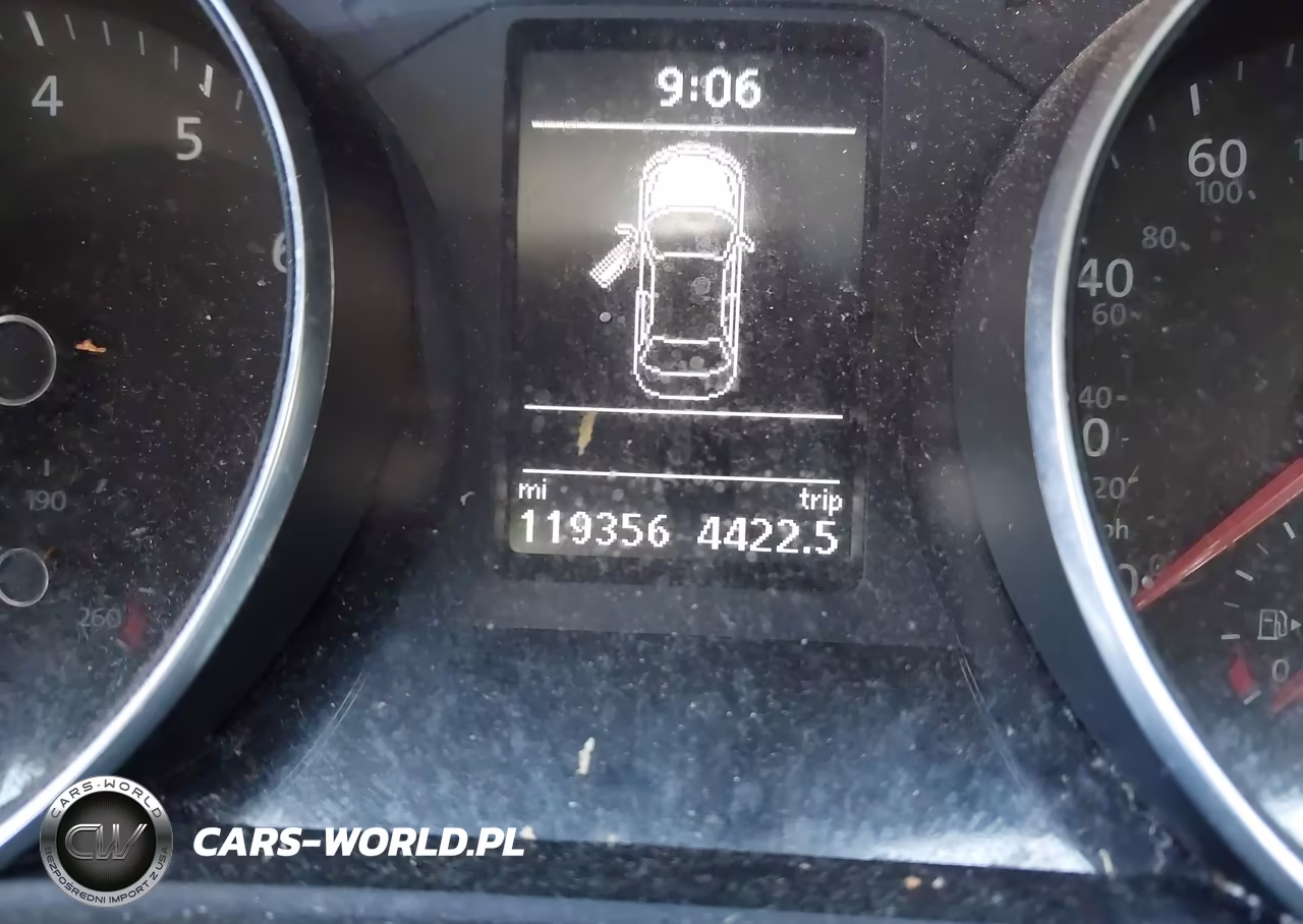 2018 Volkswagen Passat VIN:1VWAA7A31JC018328 - 7