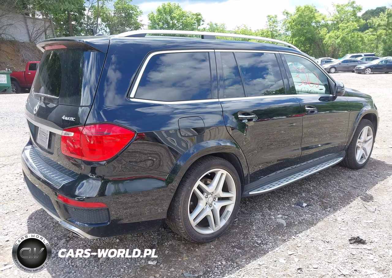2015 Mercedes-Benz Gl 550 4Matic VIN:4JGDF7DE9FA462893 - 4
