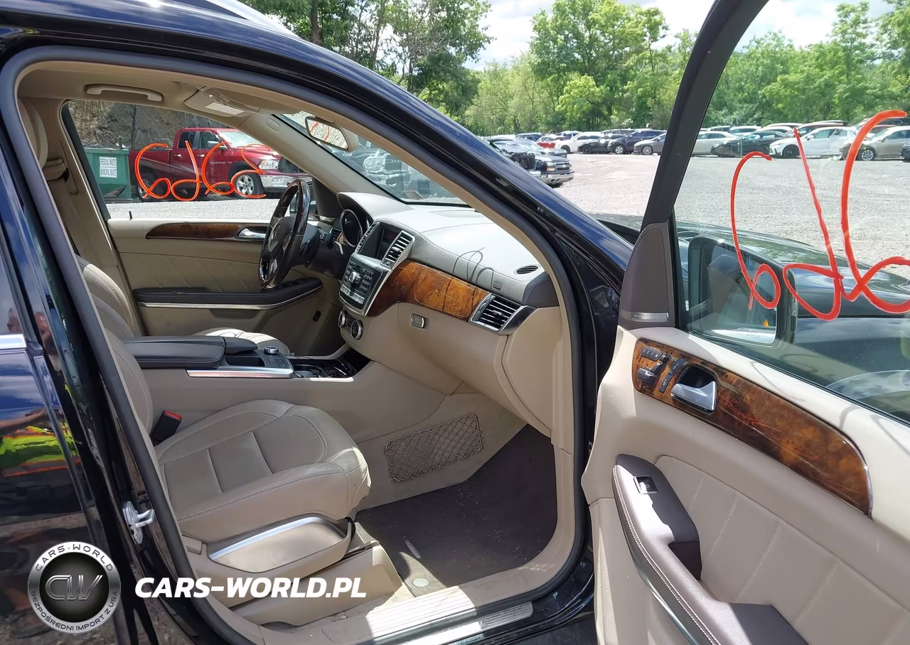 2015 Mercedes-Benz Gl 550 4Matic VIN:4JGDF7DE9FA462893 - 5