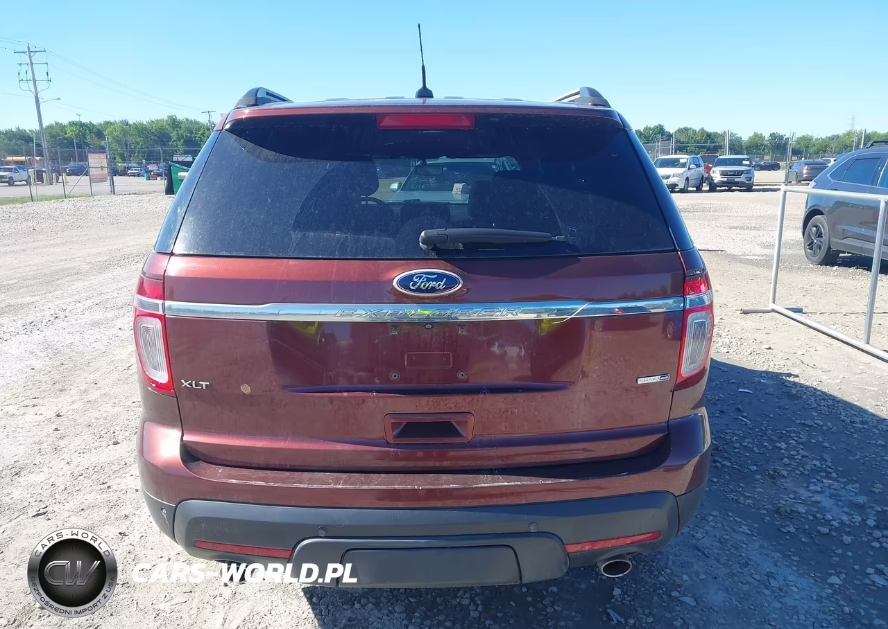 2015 Ford Explorer Xlt VIN:1FM5K8D84FGC48083 - 16