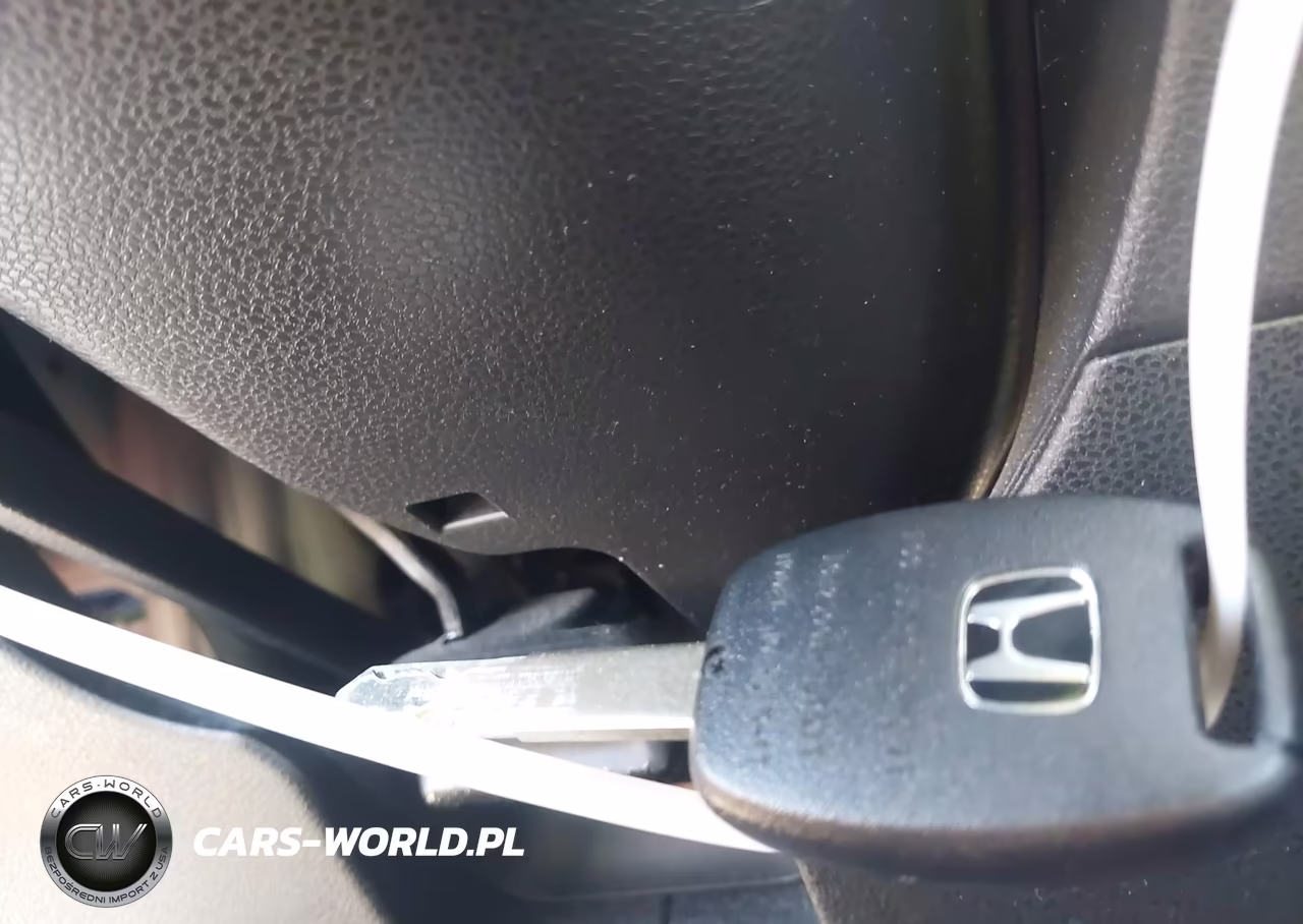 2013 Honda Fit VIN:JHMGE8G39DC067360 - 11