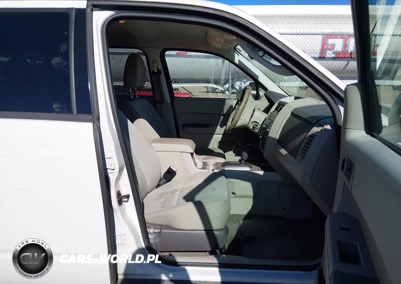 2012 Ford Escape Xlt VIN:1FMCU9D76CKB68520 - 5