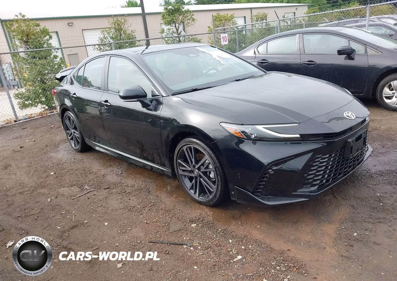 2025 Toyota Camry Xse – zdjęcie 1 z 17