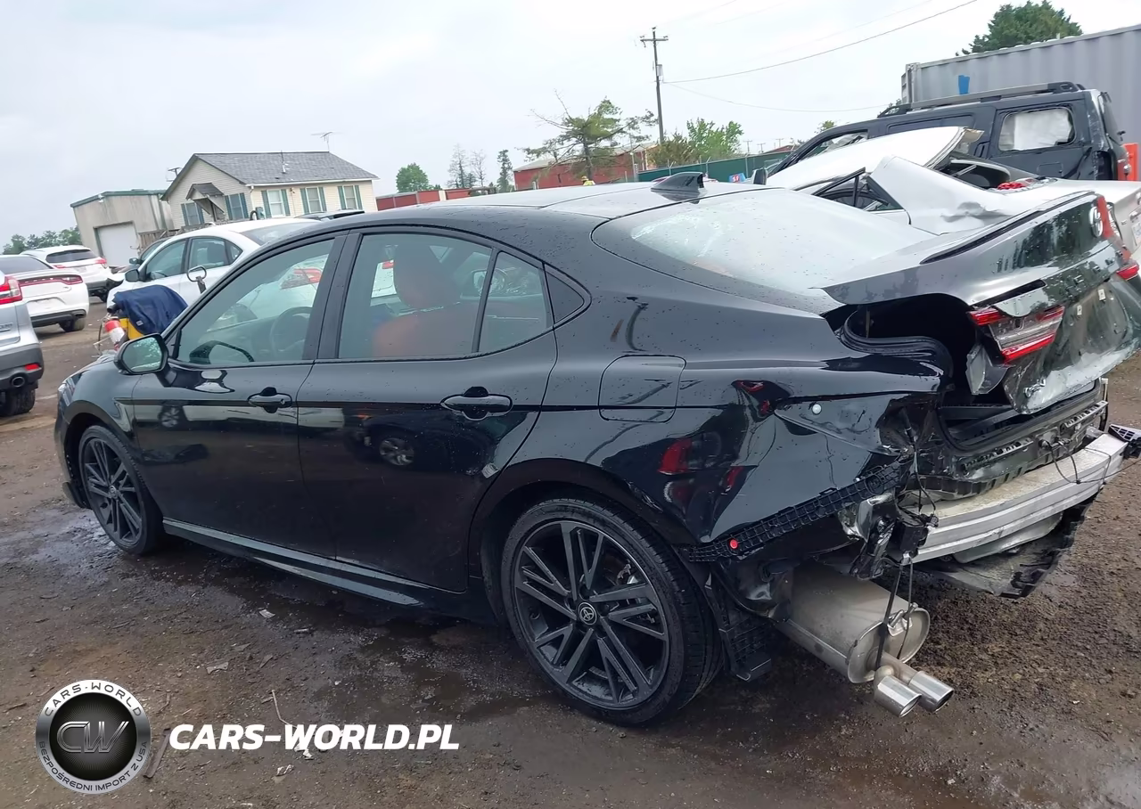 2025 Toyota Camry Xse VIN:4T1DAACKXSU142381 - 3