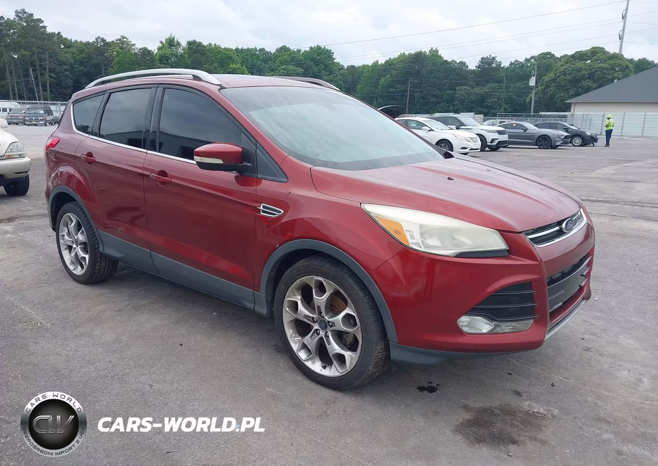 2014 Ford Escape Titanium – zdjęcie 1 z 13