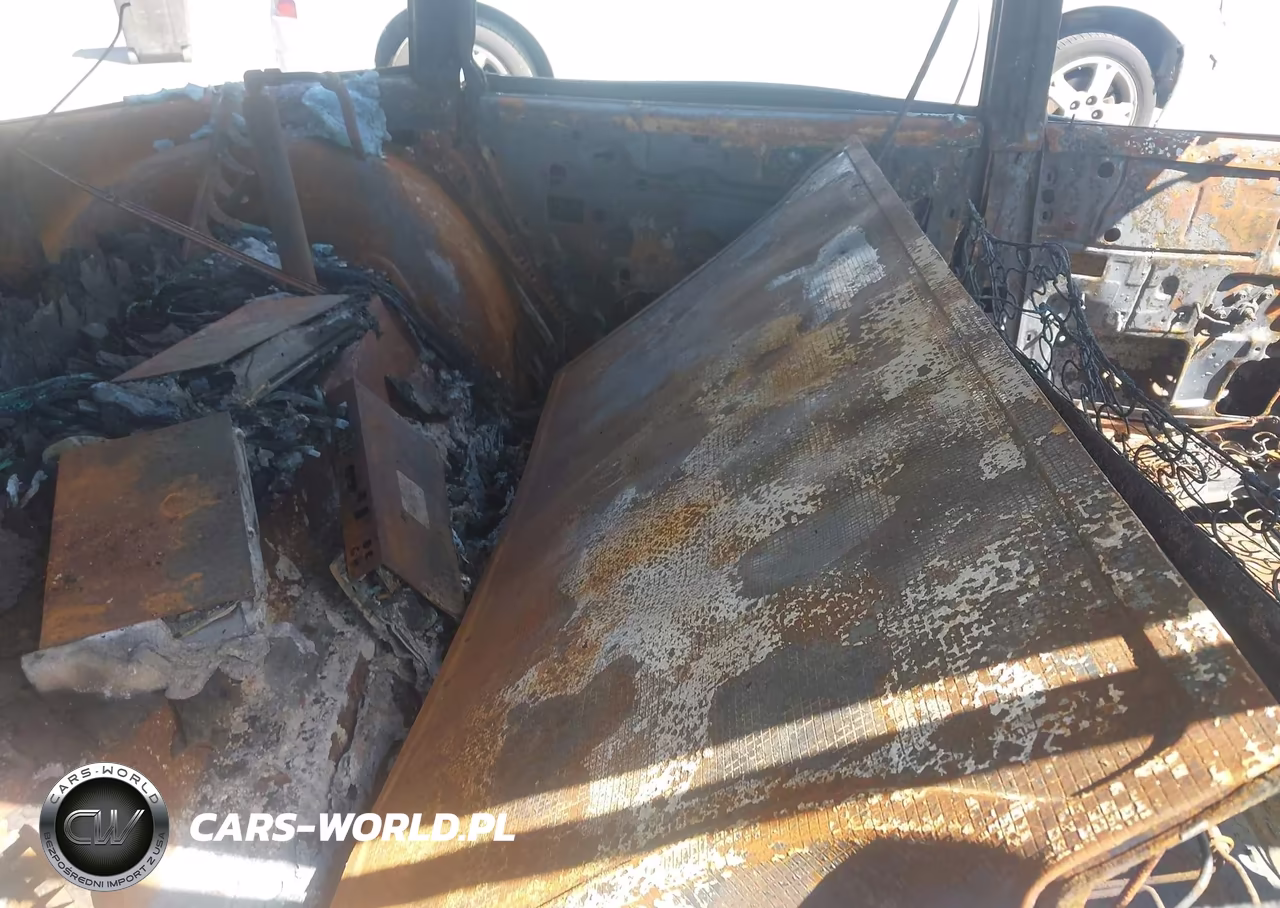 1964 Chevrolet Impala VIN:41835C105348 - 8