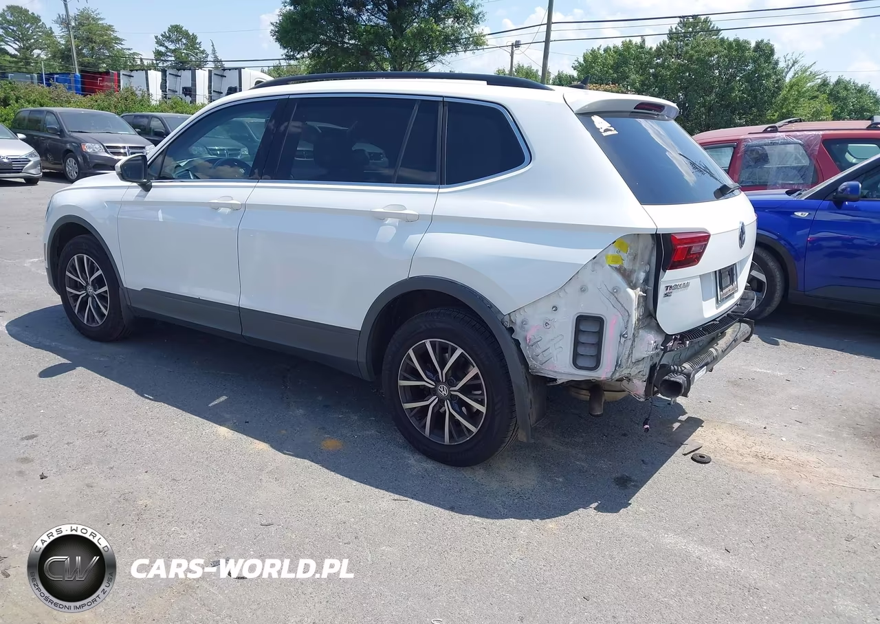 2019 Volkswagen Tiguan 2.0T Se-2.0T Sel-2.0T Sel R-Line-2.0T Sel R-Line Black VIN:3VV3B7AXXKM199152 - 3