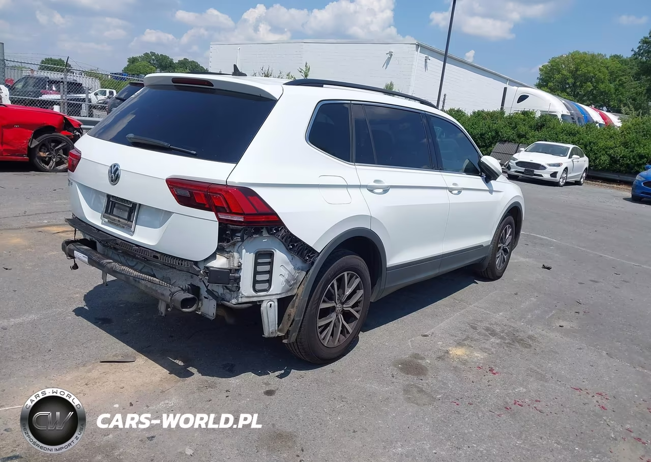 2019 Volkswagen Tiguan 2.0T Se-2.0T Sel-2.0T Sel R-Line-2.0T Sel R-Line Black VIN:3VV3B7AXXKM199152 - 4