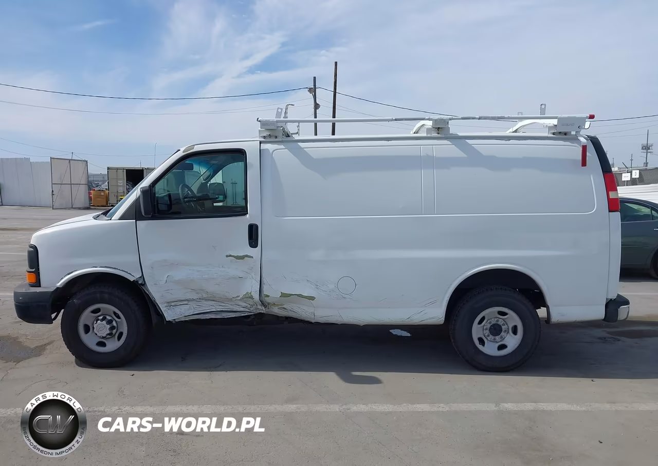 2013 Chevrolet Express 2500 Work Van VIN:1GCWGFCA1D1132729 - 14