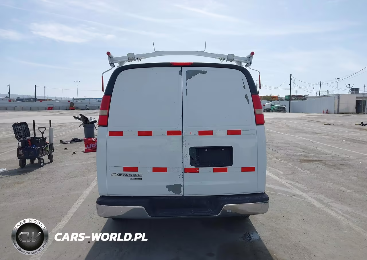 2013 Chevrolet Express 2500 Work Van VIN:1GCWGFCA1D1132729 - 16