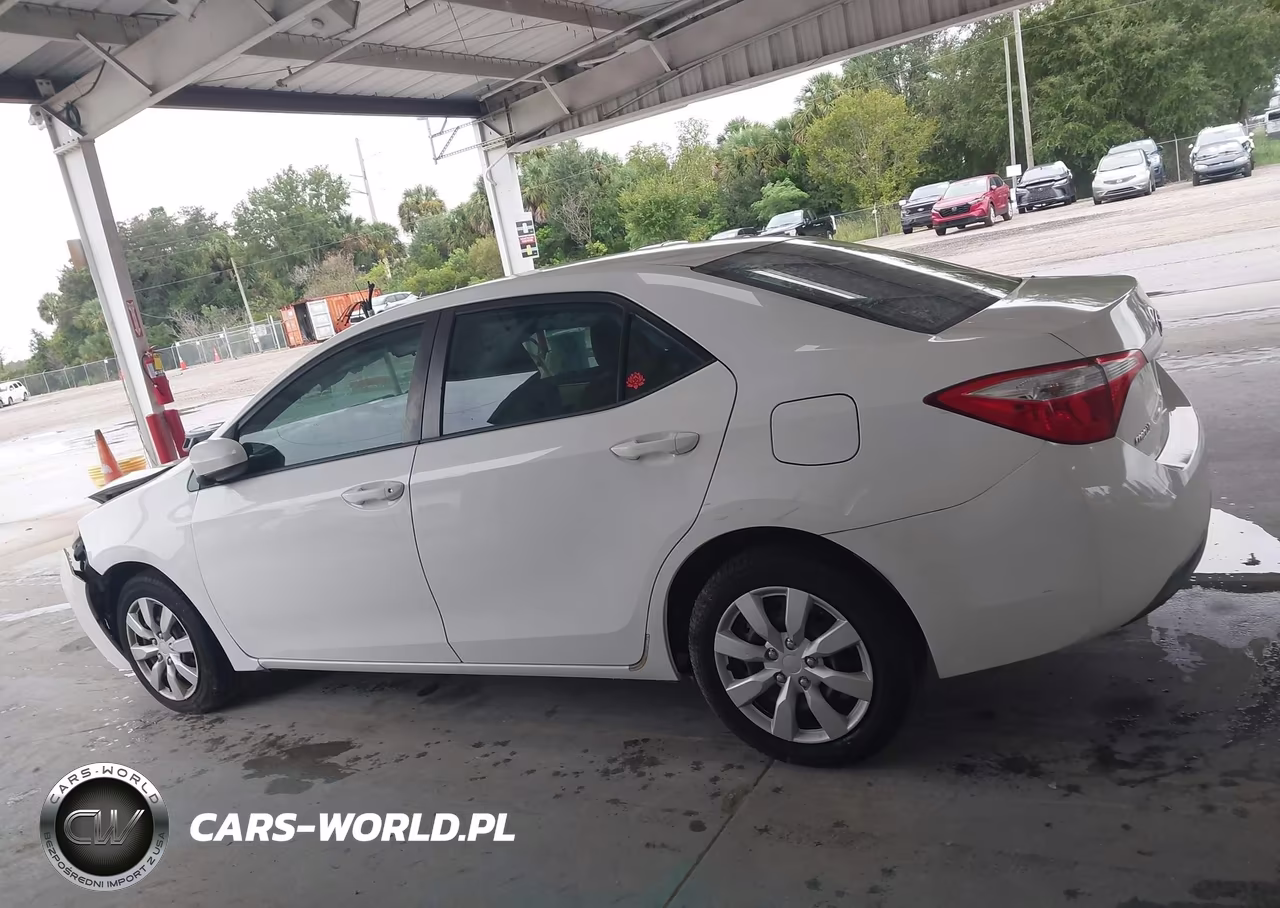 2015 Toyota Corolla Le VIN:2T1BURHE6FC276067 - 14