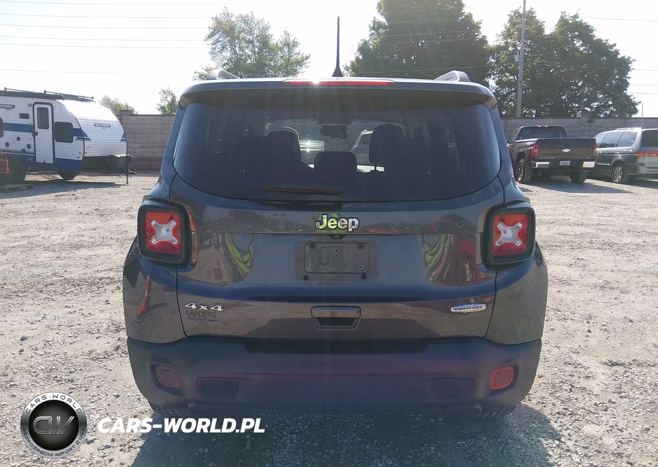 2020 Jeep Renegade Latitude 4X4 VIN:ZACNJBBB7LPL27133 - 17