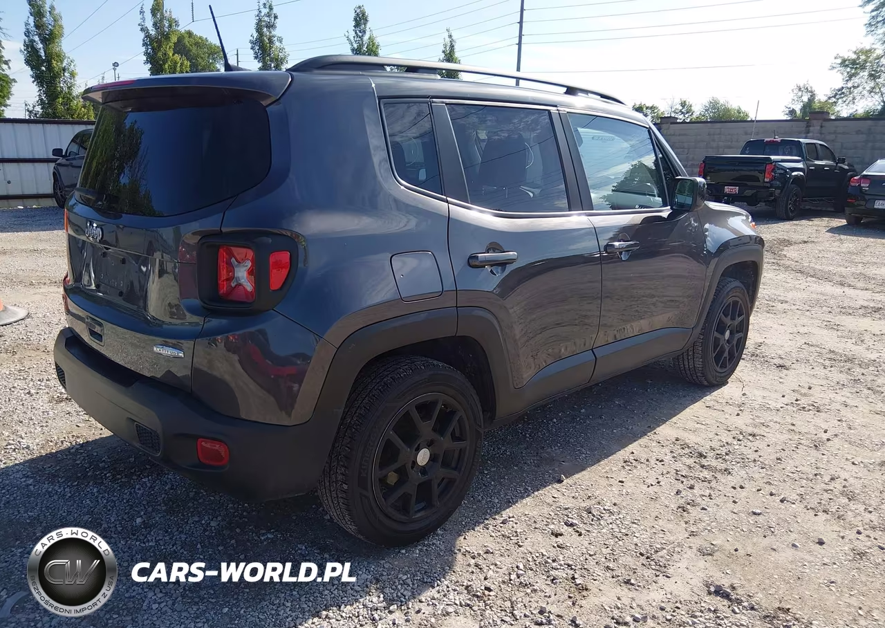 2020 Jeep Renegade Latitude 4X4 VIN:ZACNJBBB7LPL27133 - 4
