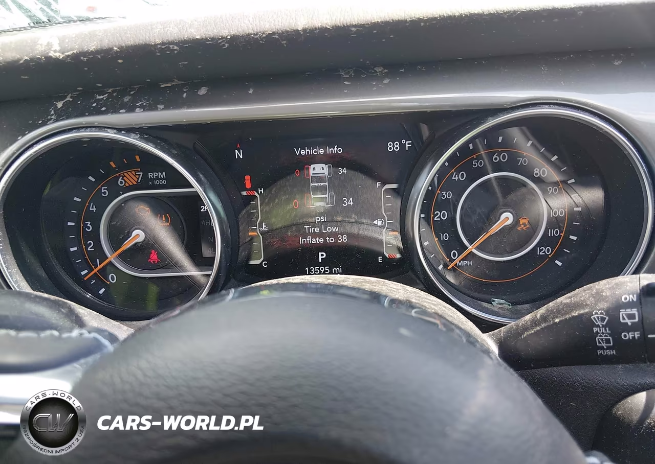 2023 Jeep Wrangler 4-Door Sahara 4X4 VIN:1C4HJXEG2PW571169 - 7