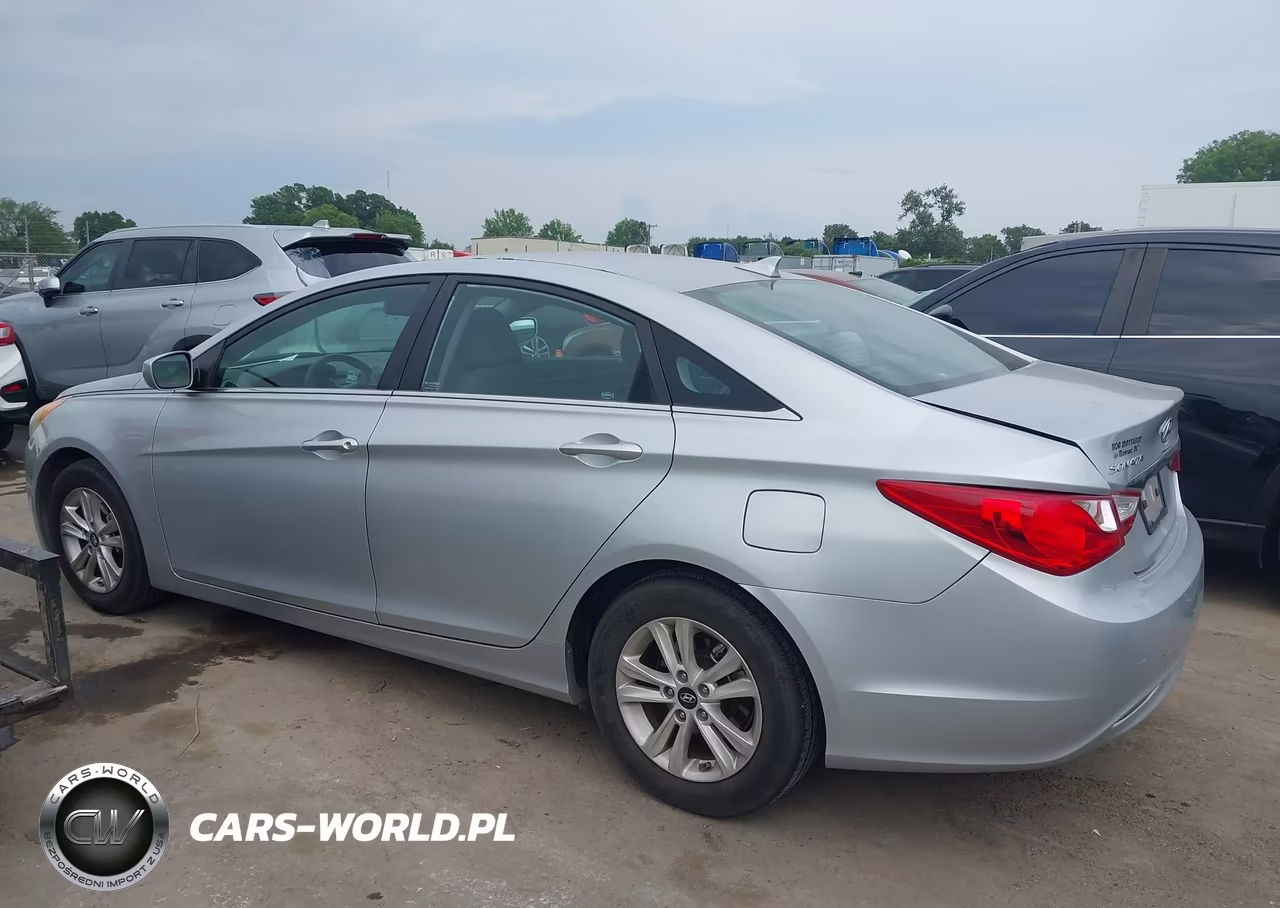 2013 Hyundai Sonata Gls VIN:5NPEB4AC5DH608508 - 14