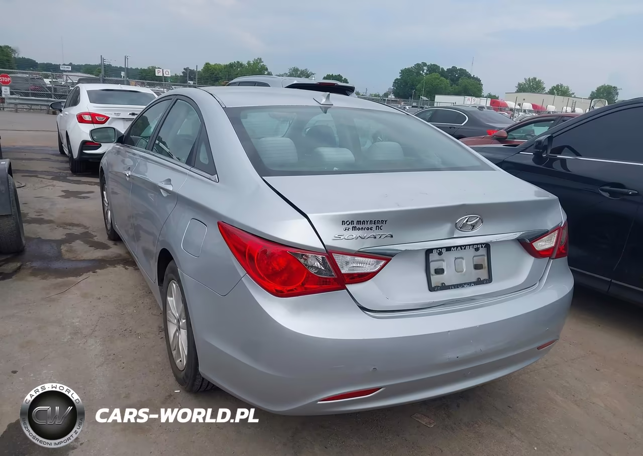 2013 Hyundai Sonata Gls VIN:5NPEB4AC5DH608508 - 3