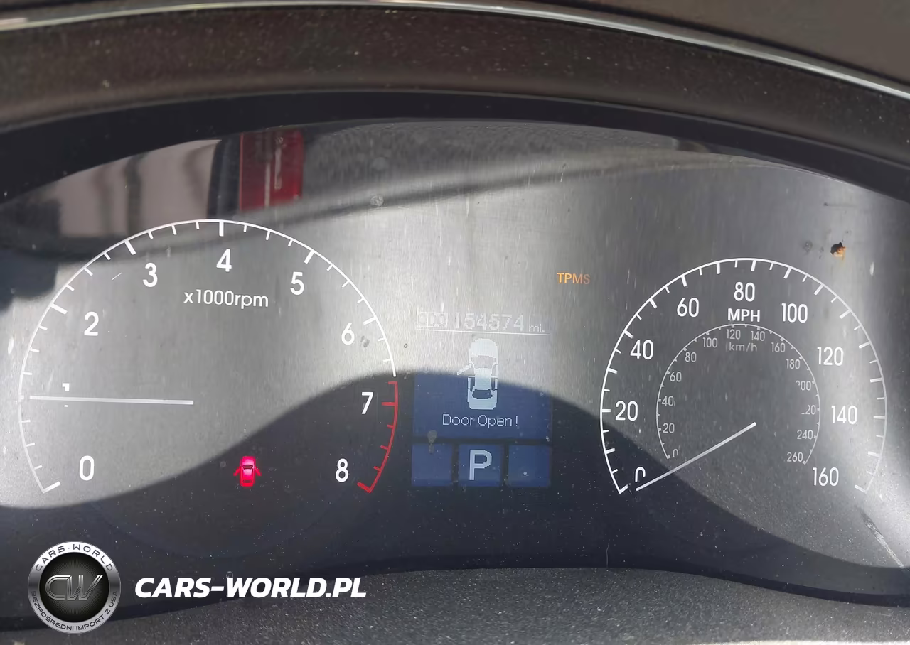2011 Hyundai Genesis 4.6 VIN:KMHGC4DF2BU140926 - 7