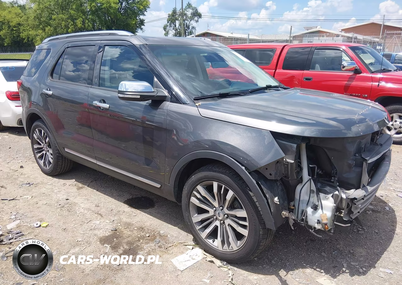 2016 Ford Explorer Platinum – zdjęcie 1 z 17