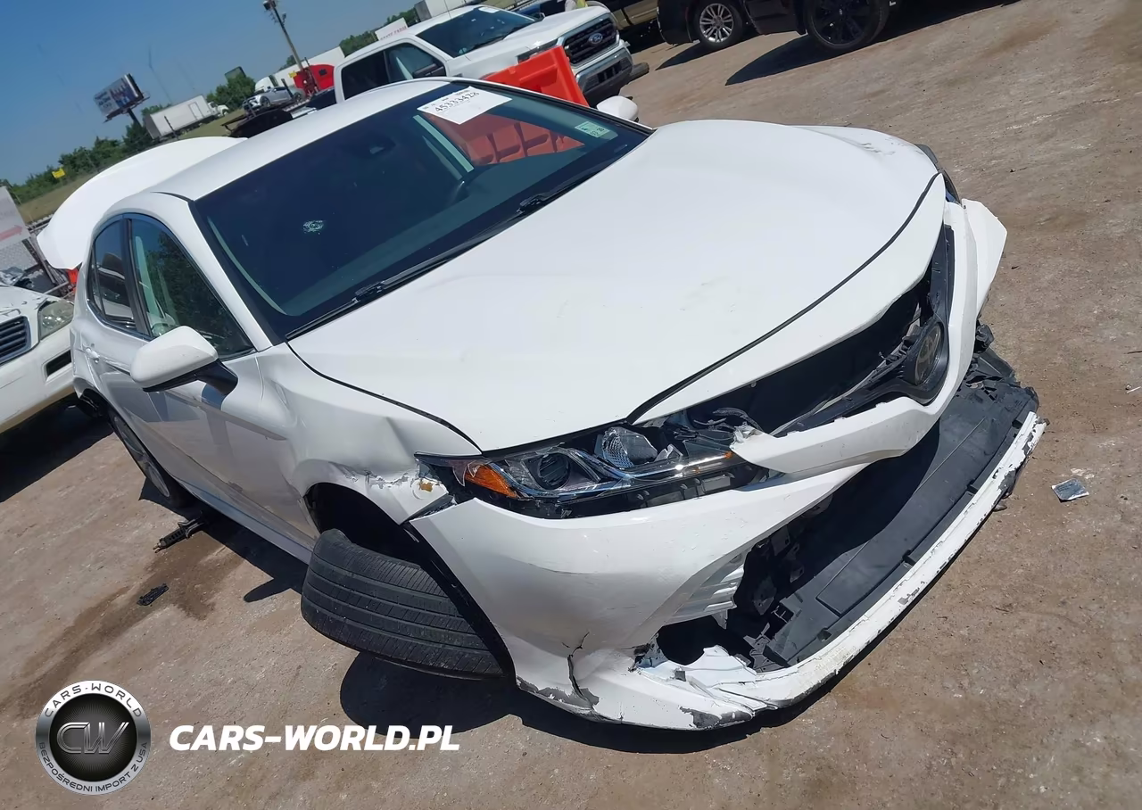 2020 Toyota Camry Le