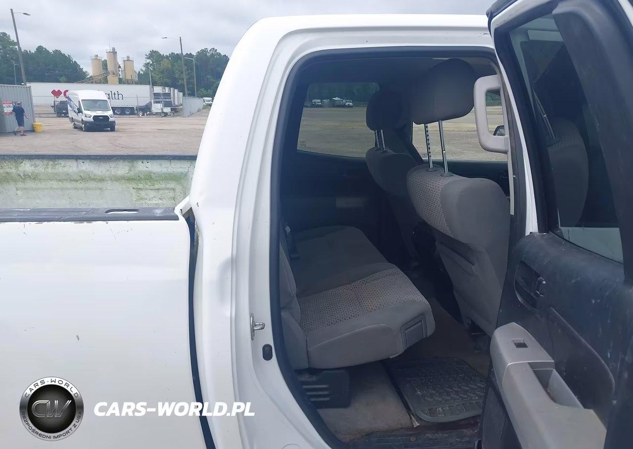 2010 Toyota Tundra Grade 4.6L V8 VIN:5TFRM5F12AX013656 - 8