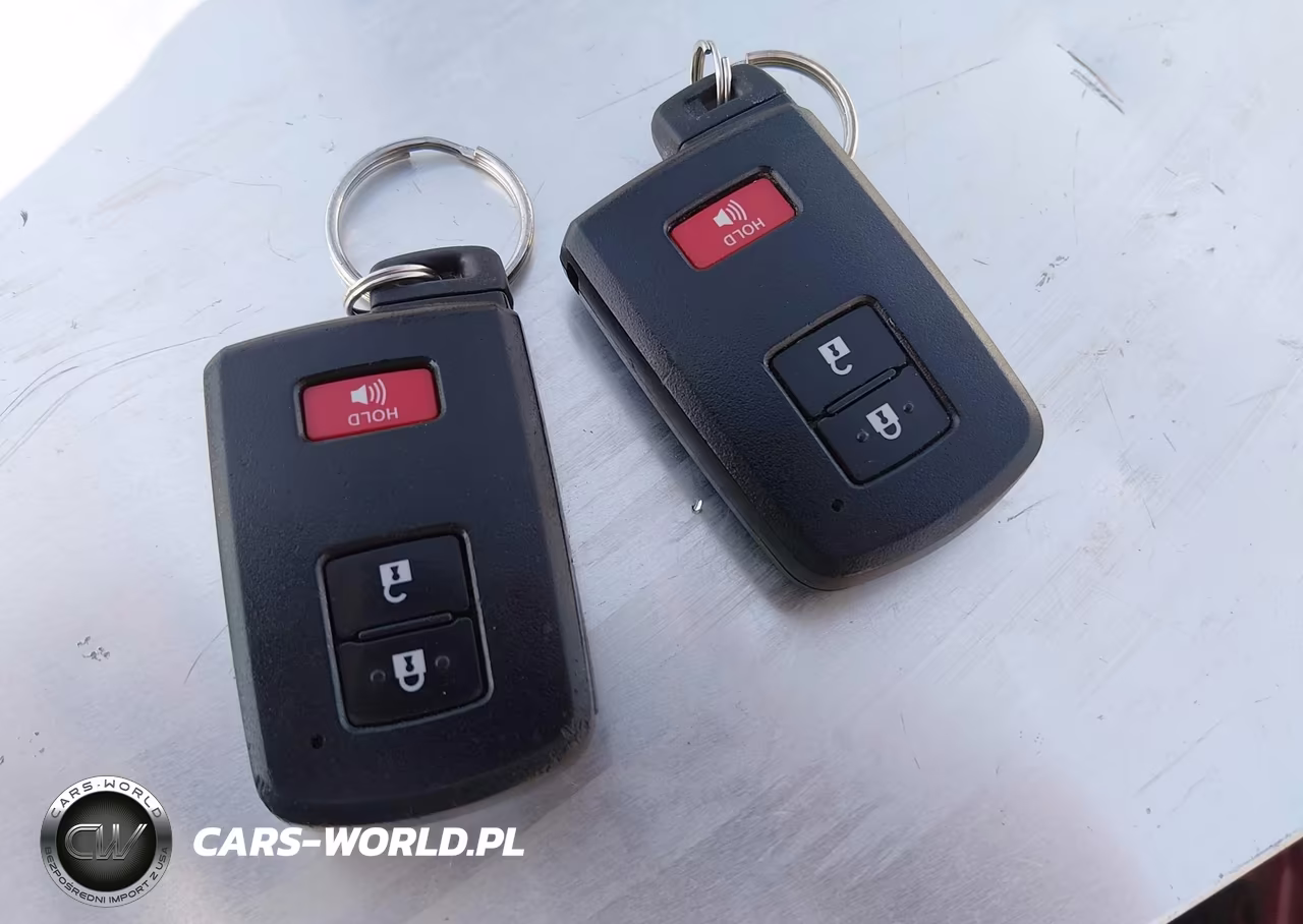 2018 Toyota Rav4 Hybrid Xle VIN:JTMRJREV5JD183354 - 11
