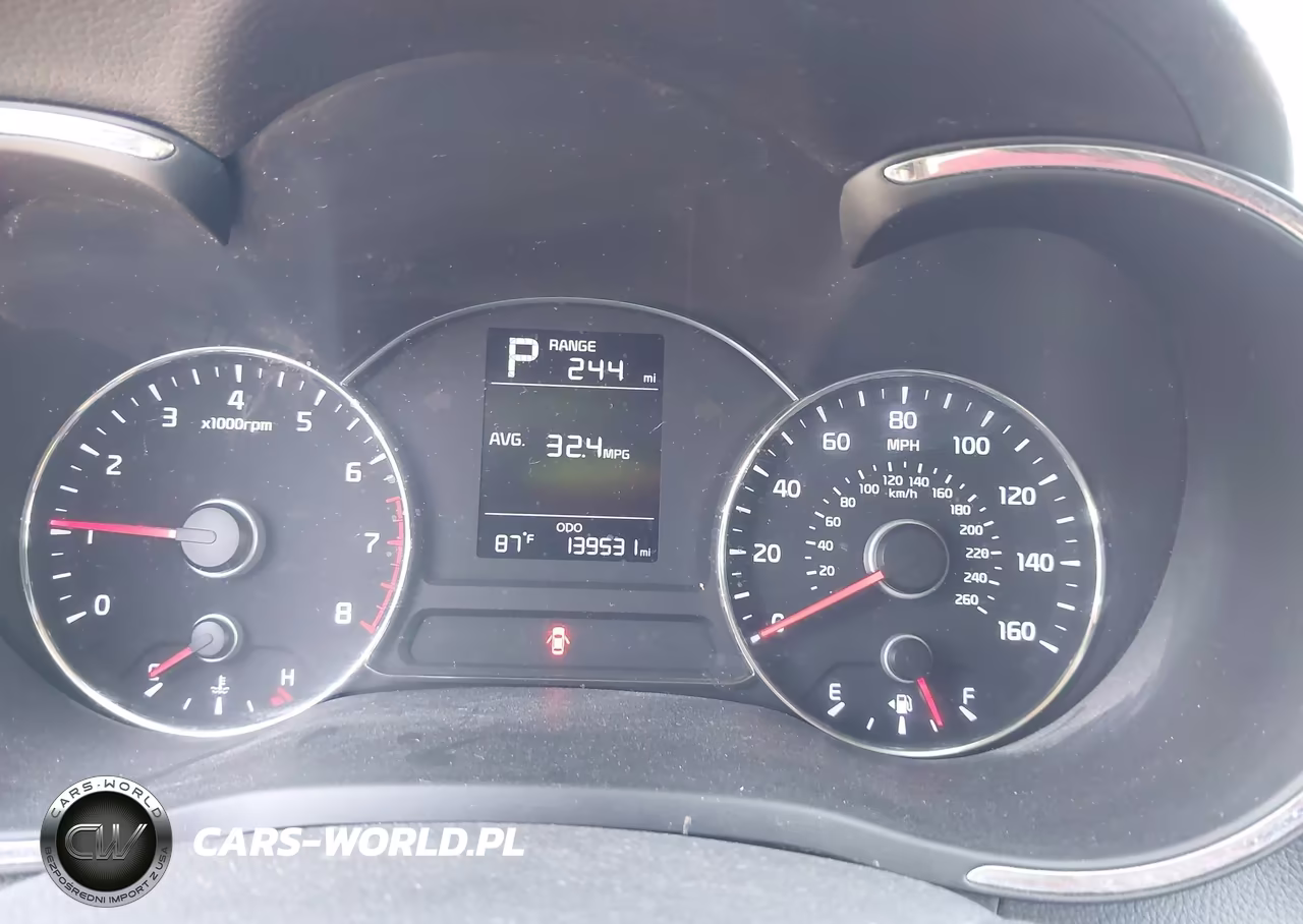 2017 Kia Forte Lx VIN:KNAFK5A8XH5690504 - 7
