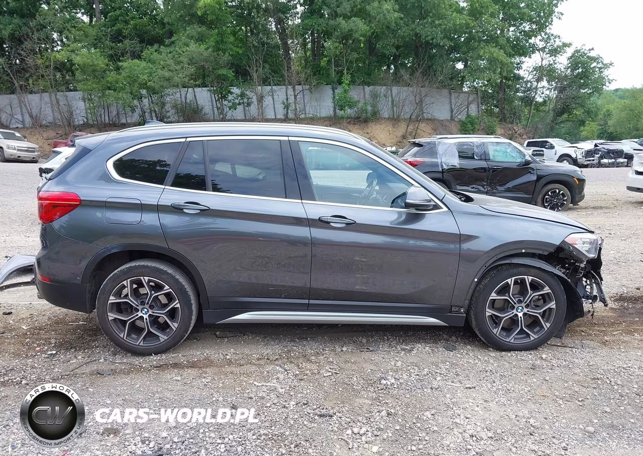 2021 BMW X1 xDrive28I VIN:WBXJG9C08M5T87148 - 13