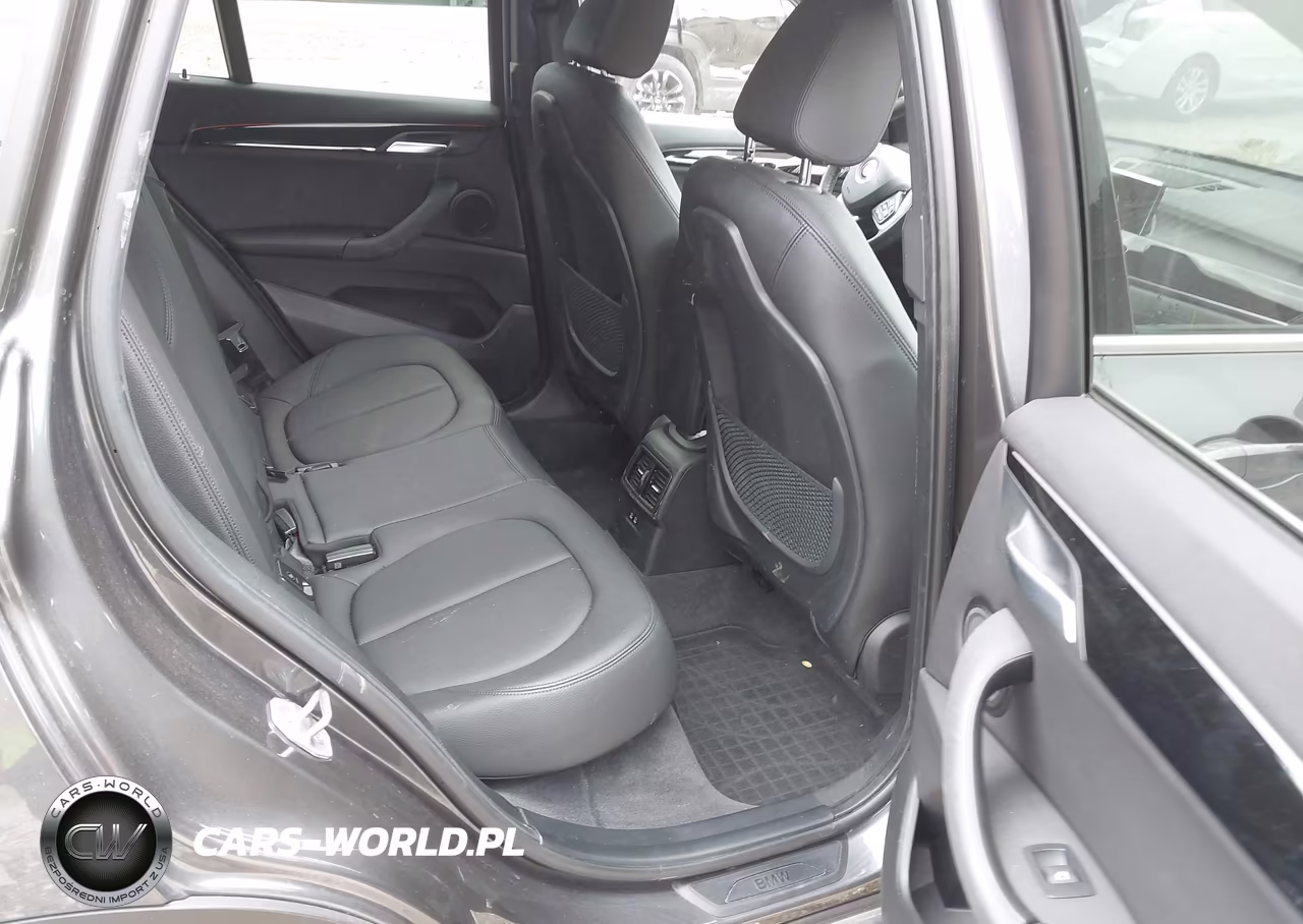 2021 BMW X1 xDrive28I VIN:WBXJG9C08M5T87148 - 8