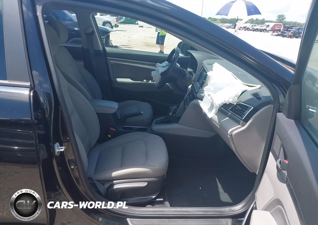 2017 Hyundai Elantra Se VIN:KMHD84LF9HU153784 - 5