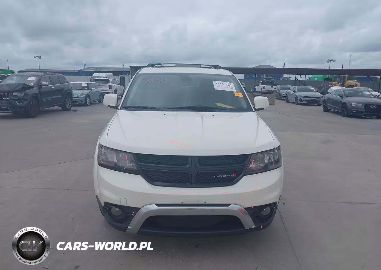 2020 Dodge Journey Crossroad VIN:3C4PDCGB8LT201034 - 12