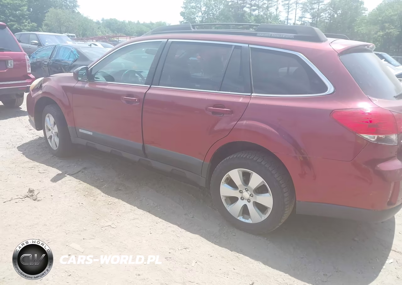 2011 Subaru Outback 2.5I Premium VIN:4S4BRBCC6B1326524 - 3